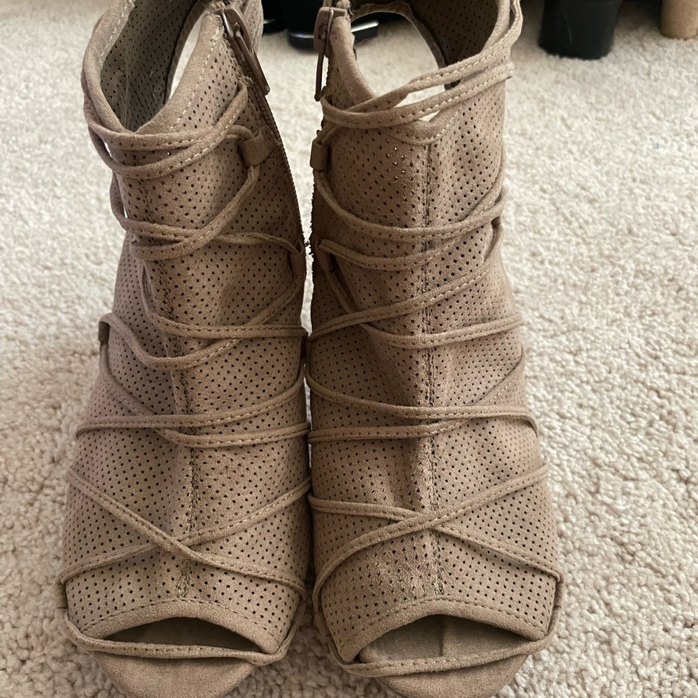 MADDEN GIRL HEELS